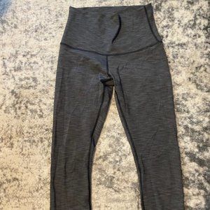 Lululemon Wunder Under Leggings - Size 6